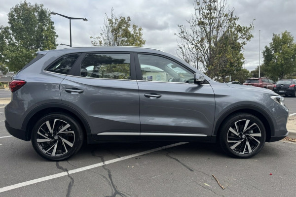 2025 MG ZS ZS32 Essence Turbo SUV