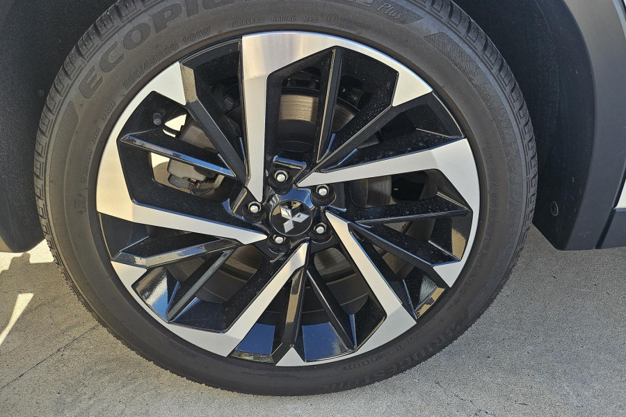 2022 MY22.5 Mitsubishi Outlander ZM Aspire SUV Image 28