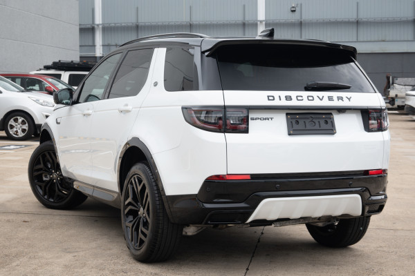 2026 Land Rover Discovery Sport L550 P250 Metropolitan SUV image 2