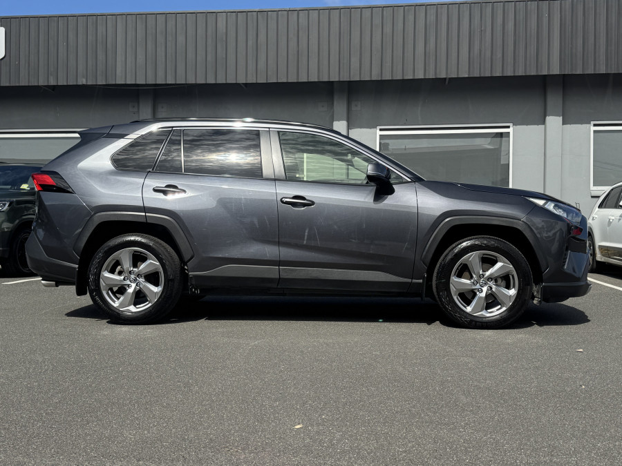 2020 Toyota RAV4 MXAA52R GXL SUV Image 5