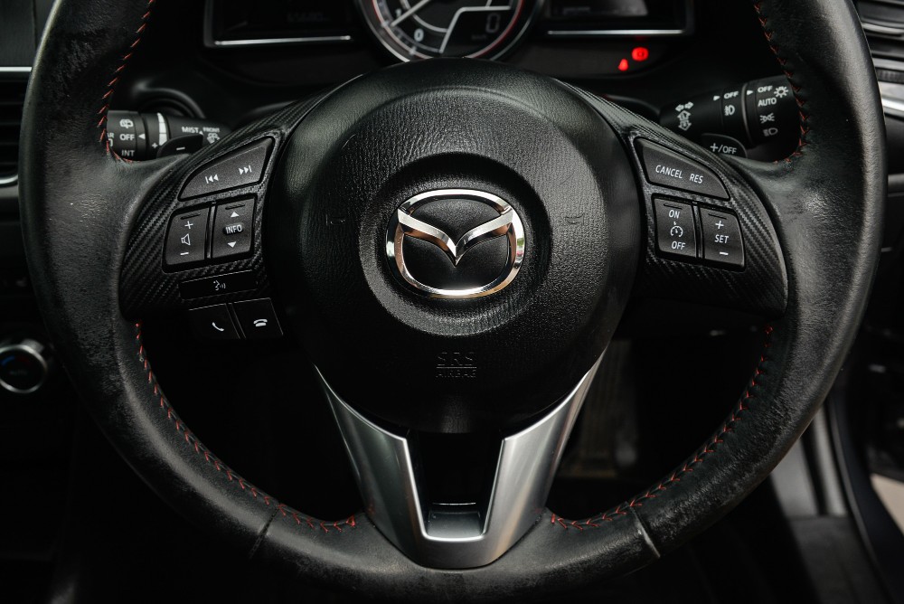2015 Mazda 3 Hatch Image 10