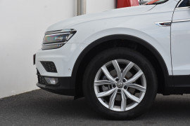 2018 Volkswagen Tiguan 5N MY18 110TDI Comfortline Suv Image 5