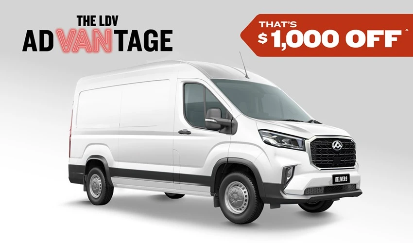 Deliver 9 Mid Wheelbase Mid Roof