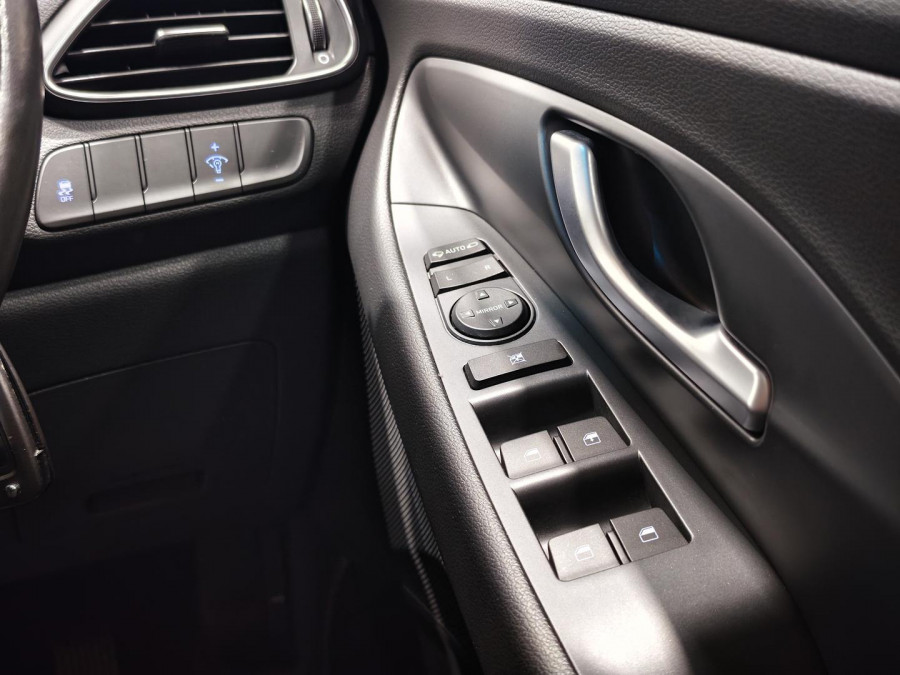 2018 Hyundai i30 PD Active Hatch Image 13