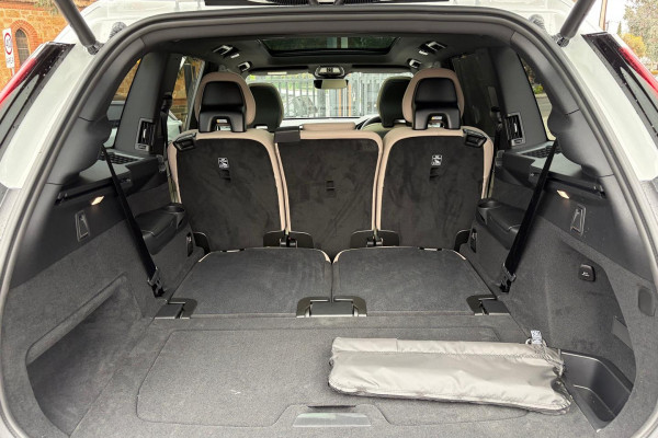 2026 Volvo XC90 L Series Plus B5 Bright SUV Image 14