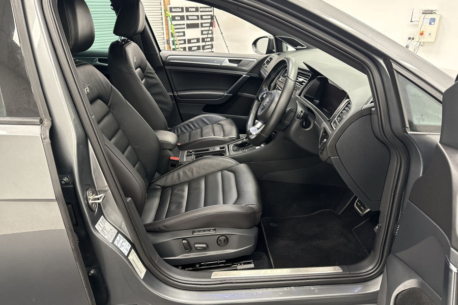 2017 MY18 Volkswagen Golf 7.5 110TSI Highline Hatch Image 20