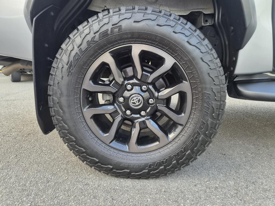 2023 Toyota HiLux GUN126R Rogue Ute Image 25