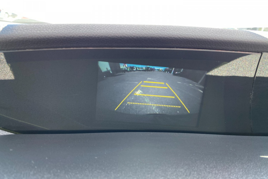 2013 Honda Civic 9th Gen VTi-S Hatch Image 11