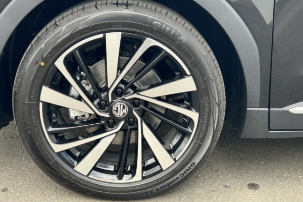 2026 MG ZS Essence Hybrid+ SUV Image 7