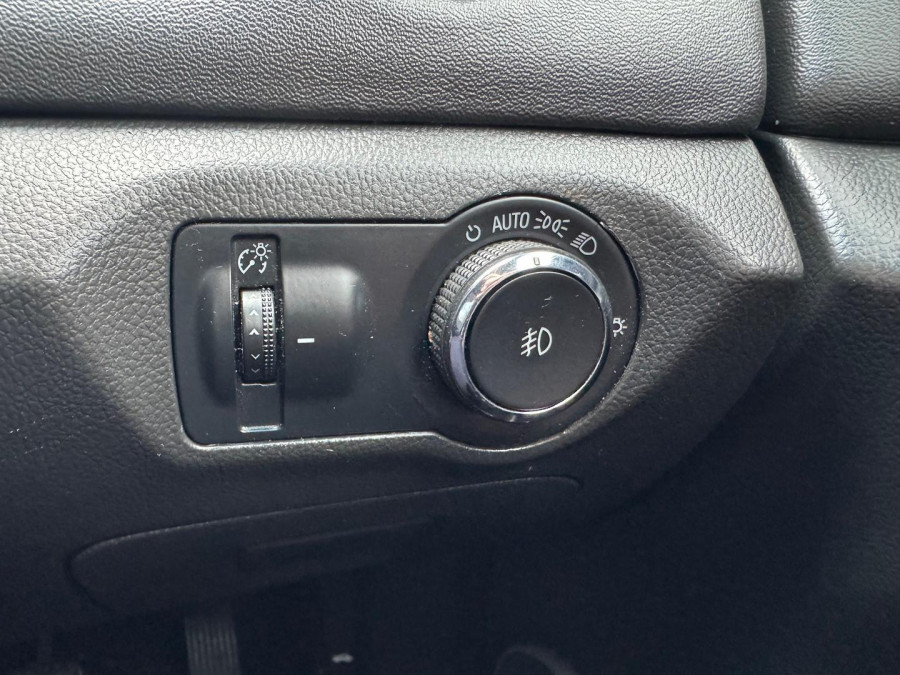 2014 Holden Cruze JH Series II SRi-V Sedan Image 21