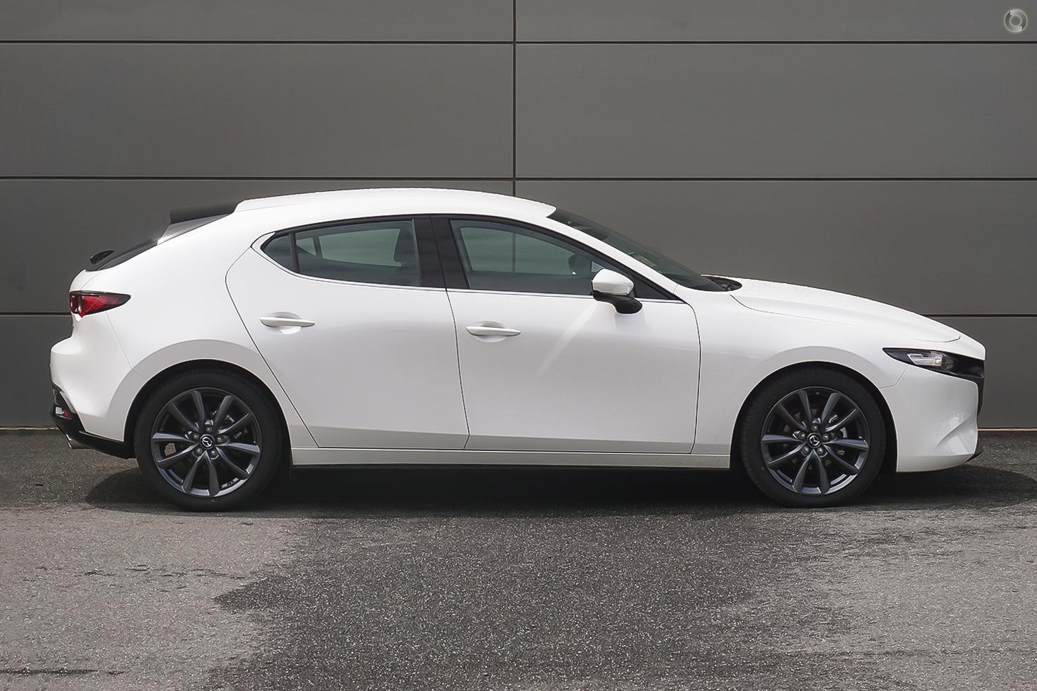 2024 Mazda 3 BP Series G20 Touring Hatch Image 5