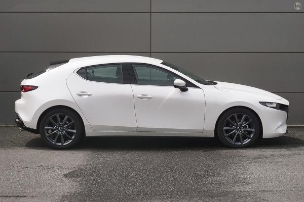 2024 Mazda 3 BP Series G20 Touring Hatch Image 5