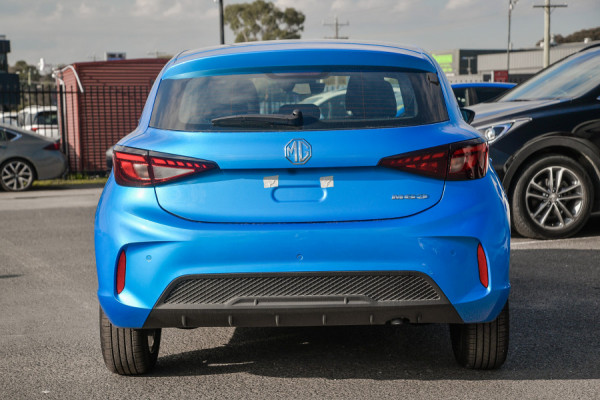 2024 MY24.5 MG MG3 ZP22 Essence Hybrid+ Hatch