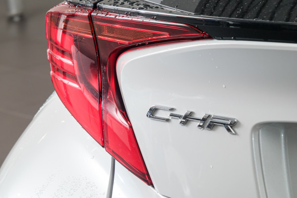 2022 Toyota C-HR NGX50R Koba SUV image 19