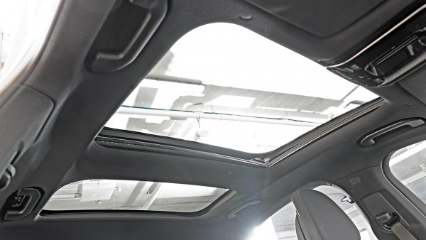 2026 Mercedes-Benz E-Class W214 E200 Sedan image 14