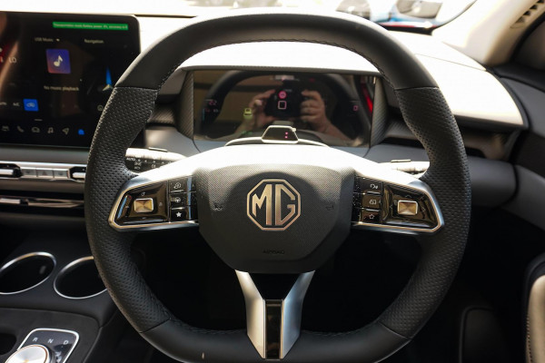 2026 MG MGS5 EV ZS3EM Essence 49 SUV Image 10