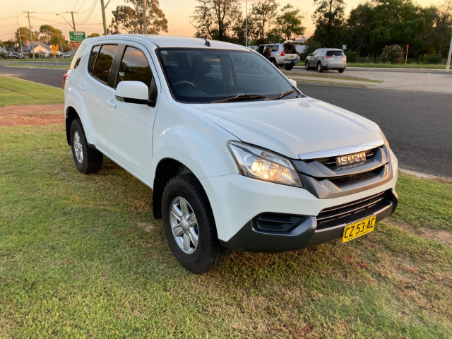 2014 MY15 [SOLD]    image 1