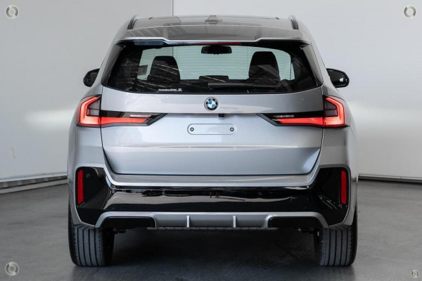 2026 BMW X1 U11 sDrive18i Sport Collection SUV image 5