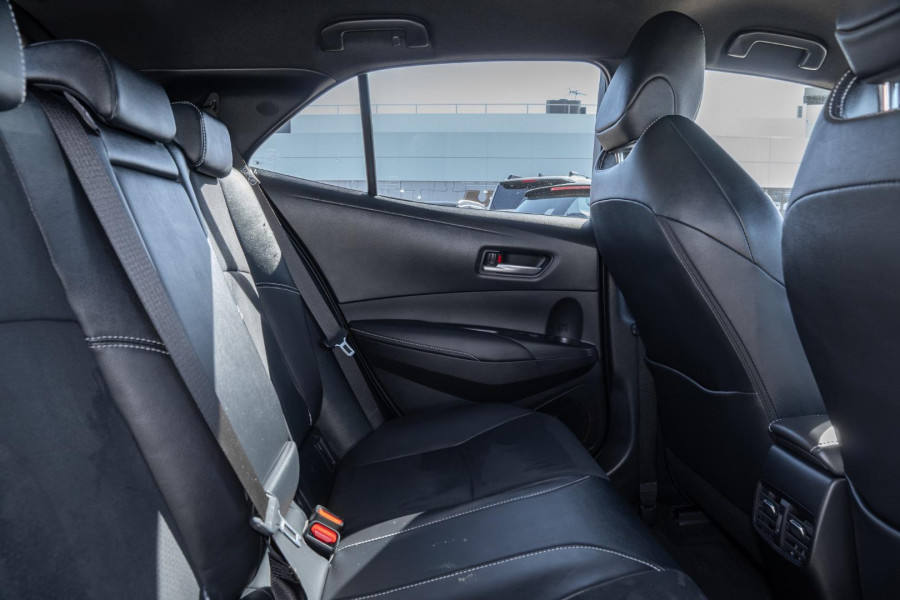 2025 Toyota Corolla ZWE219R  ZR Hybrid Hatch Image 9