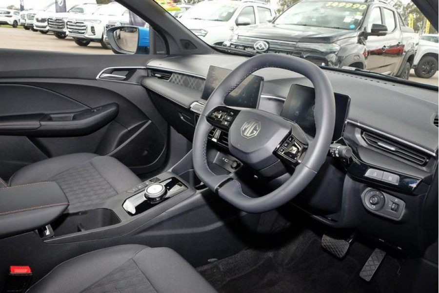 2024 MY24.5 MG MG3 ZP22 Essence Hybrid+ Hatch Image 16
