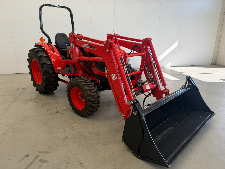 2025 Kioti DK4810HST ROPS TRACTOR W/ LOADER & BUCKET Other Image 1