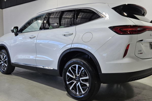 2025 MY24 GWM Haval H6 B01 Lux SUV Image 5