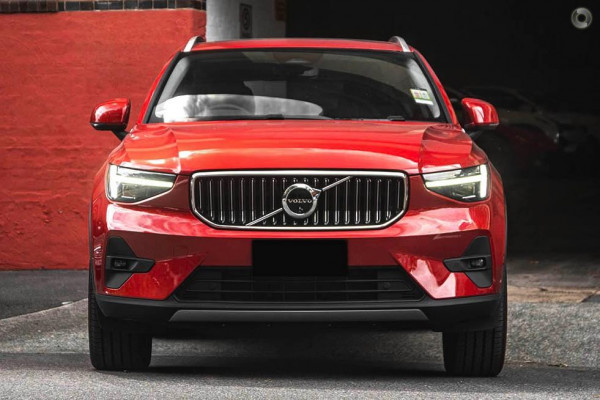 2023 MY24 Volvo XC40 XZ Ultimate B4 Bright SUV Image 2