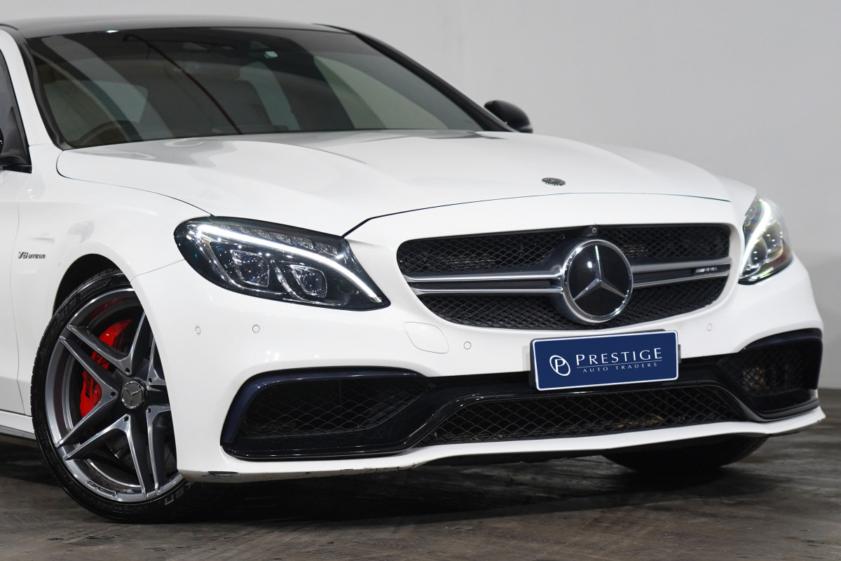 2017 Mercedes-Benz C 63 S Sedan Image 2