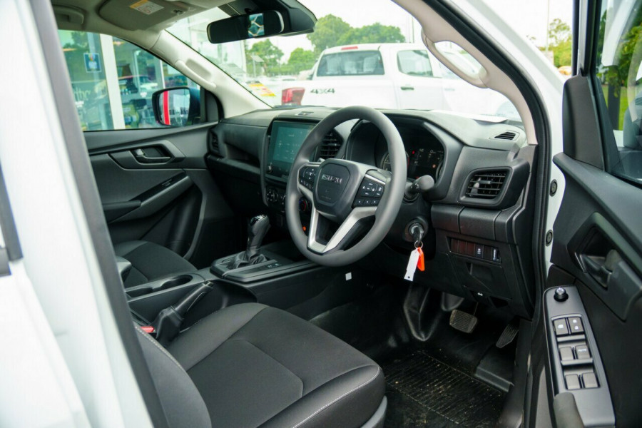 2024 Isuzu D-MAX RG SX High Ride Cab Chassis Image 13
