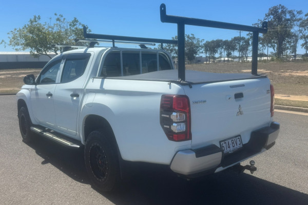2021 Mitsubishi Triton MR GLX ADAS Ute Image 5