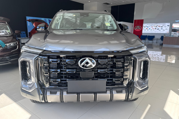 2026 MY25 LDV D90 SV9A Mode SUV Image 2