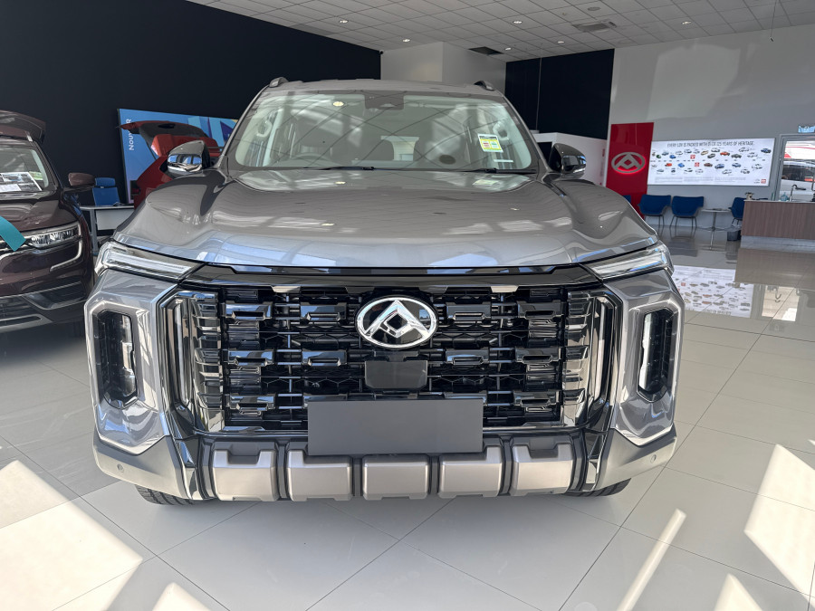 2026 MY25 LDV D90 SV9A Mode SUV Image 2