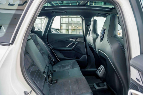 2025 BMW X1 U11 M35i xDrive SUV image 9