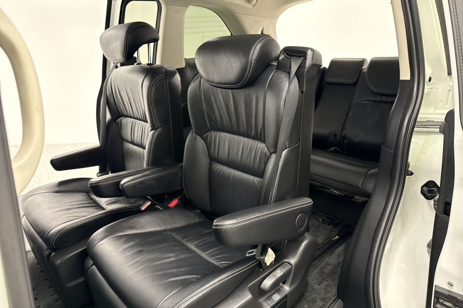 2016 Honda Odyssey 5th Gen VTi-L SUV Image 14