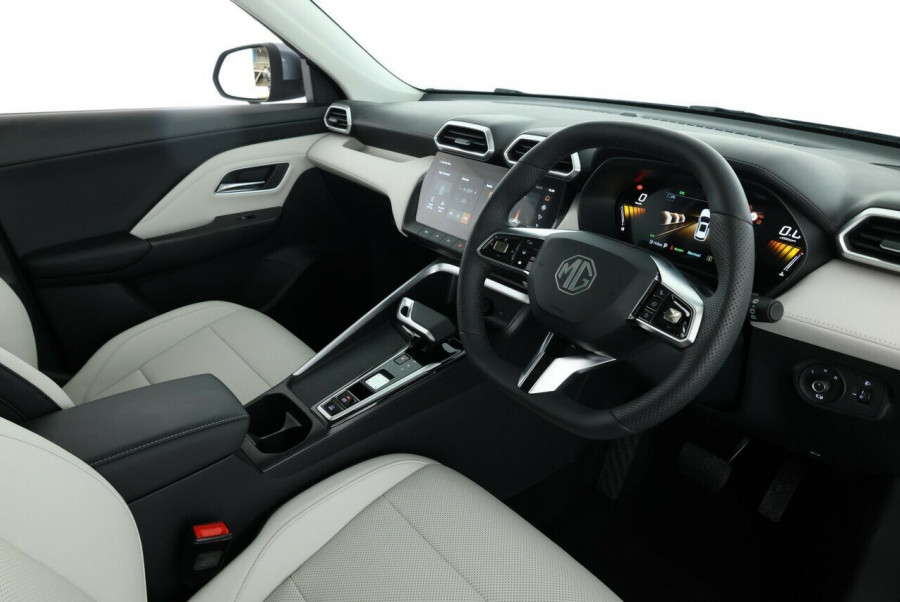 2025 MG ZS ZS32 Essence Hybrid+ SUV Image 19