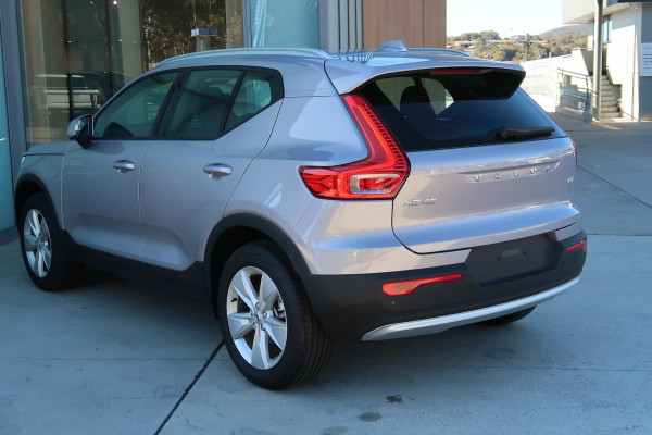 2025 MY26 Volvo XC40 XZ Plus B4 SUV Image 3