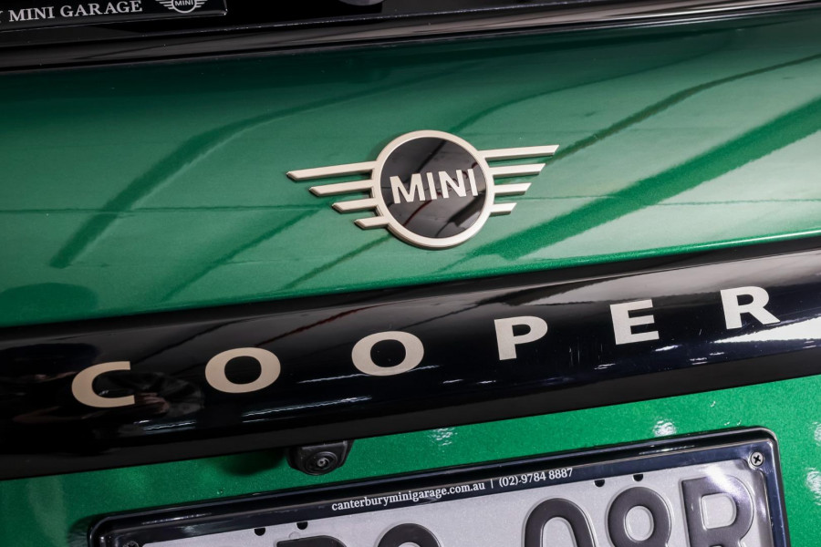 2025 MINI Cooper F65 C Favoured Hatch