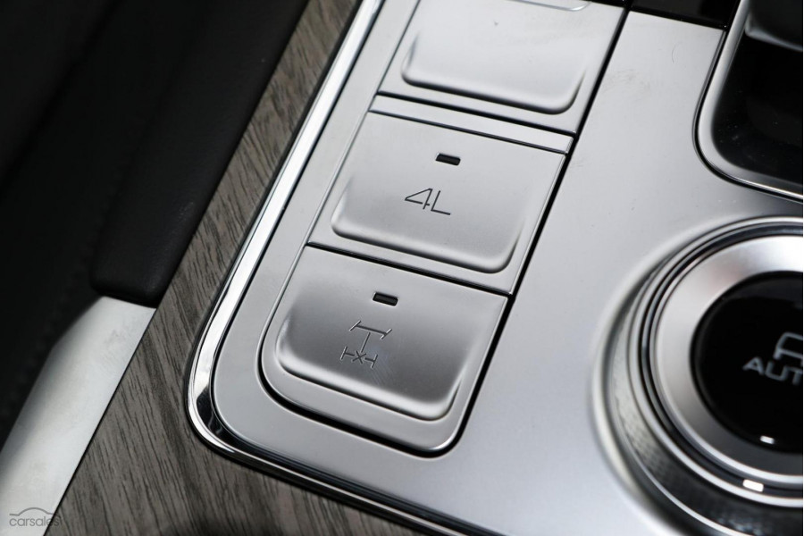 2024 GWM Tank 500 P03 Lux Hybrid SUV Image 10