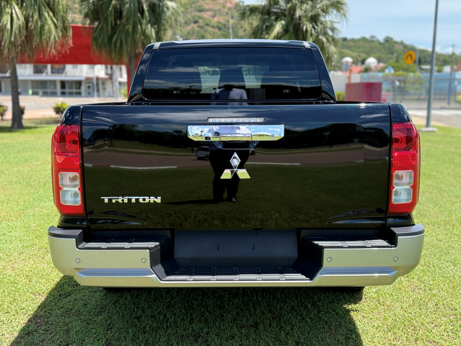 2026 Mitsubishi Triton MV GLX+ Ute Image 6