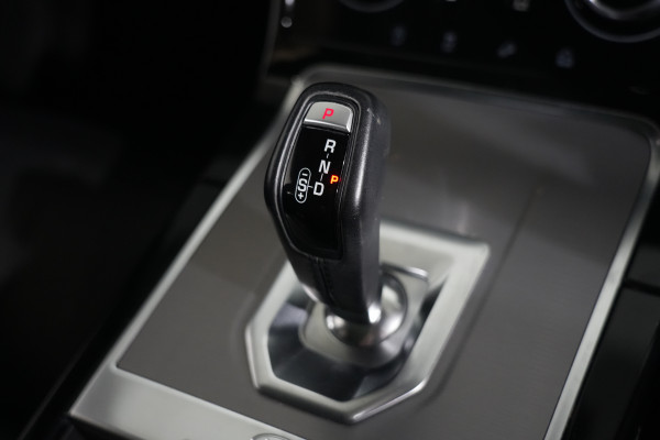2019 Land Rover Range Rover Evoque L551 R-Dynamic S SUV image 16