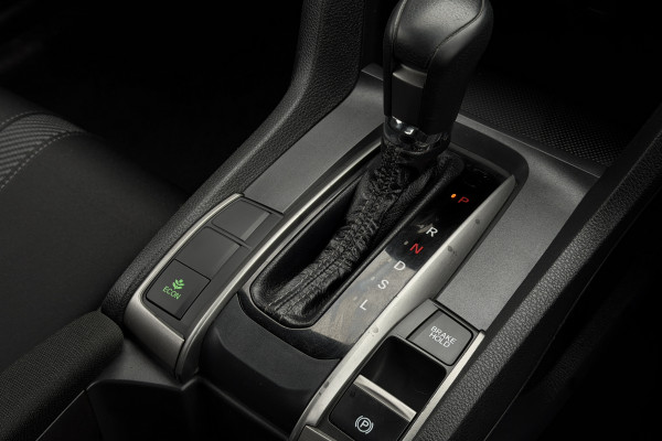 2017 Honda Civic 10th Gen VTi-S Hatch Image 21