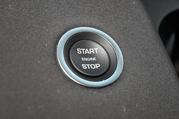 2024 MY25 Land Rover Discovery Sport L550 P200 S SUV image 14