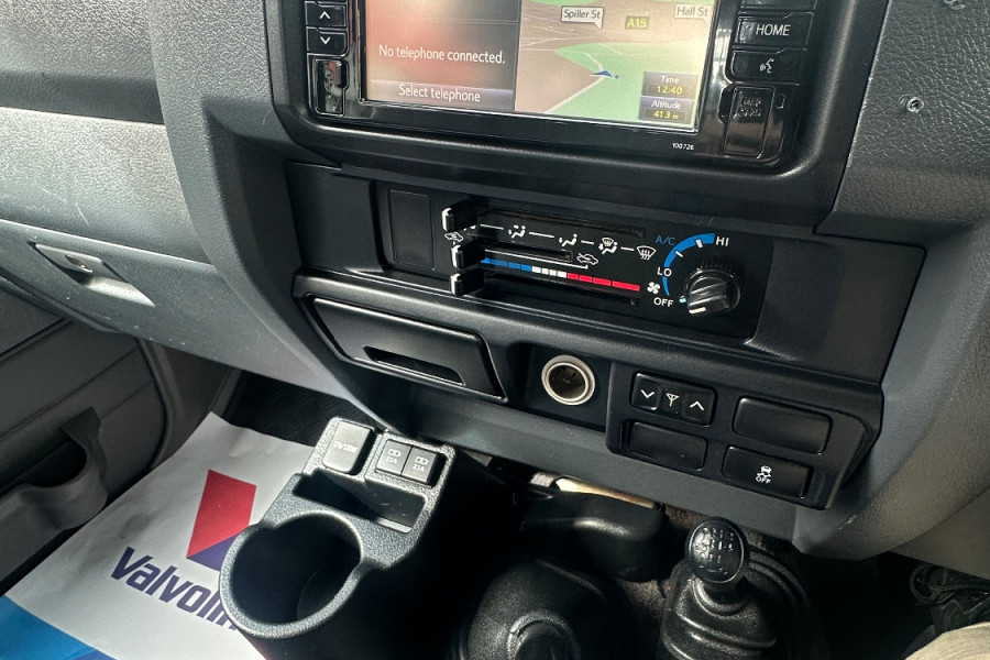 2020 Toyota LandCruiser VDJ79R GXL Double-Cab Cab-Chassis Image 17