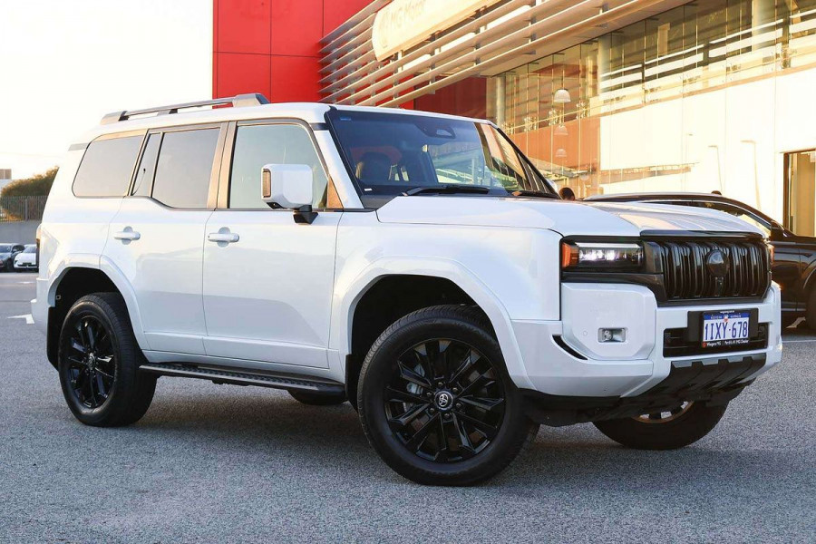 2024 Toyota LandCruiser Prado GDJ251R Kakadu SUV Image 1