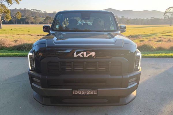 2025 MY26 Kia Tasman TK SX Cab Chassis Image 3