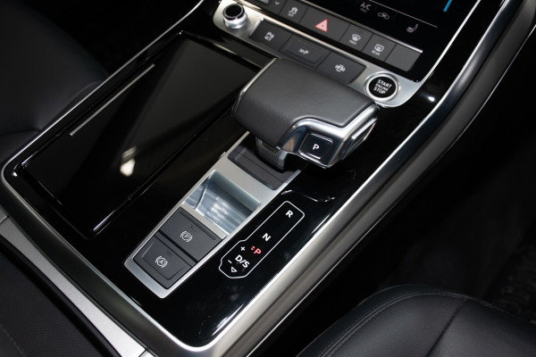 2022 Audi Q7 4M 45 TDI SUV Image 18