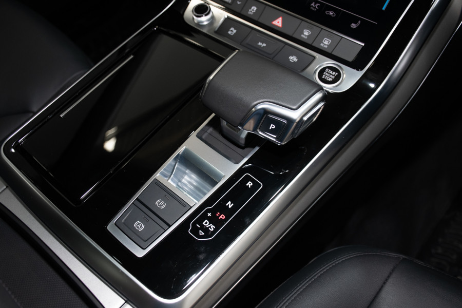 2022 Audi Q7 4M 45 TDI SUV Image 18