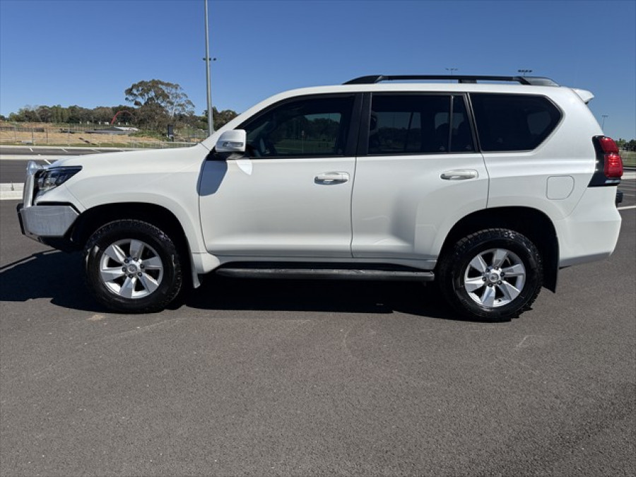 2020 Toyota LandCruiser Prado GDJ150R GXL SUV Image 7