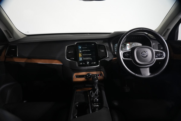 2021 Volvo XC90 L Series T6 Inscription SUV image 14