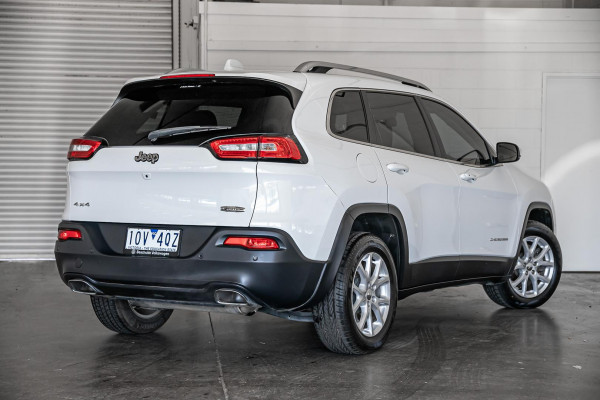 2017 Jeep Cherokee KL Longitude SUV Image 6